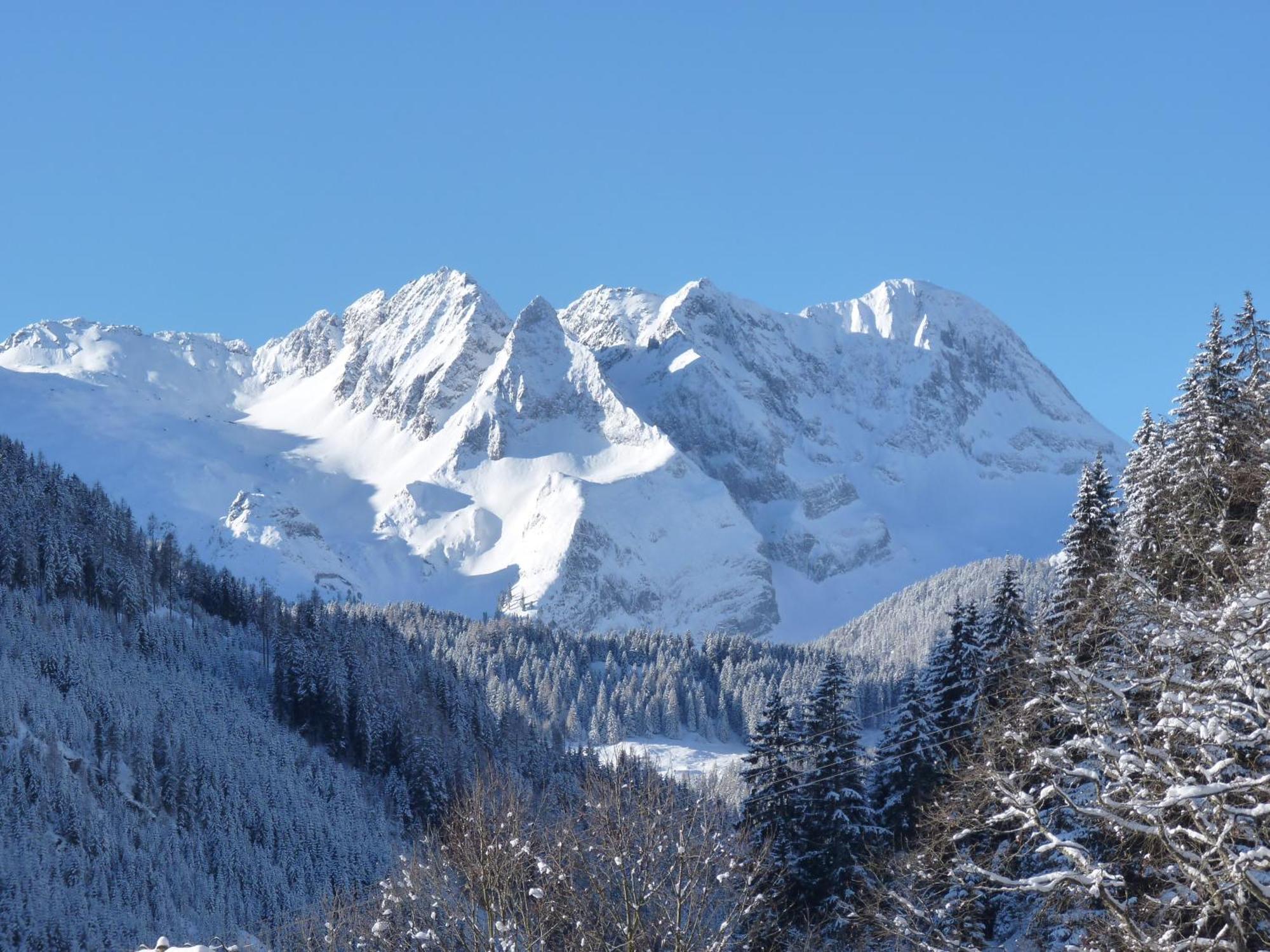 Neustockach *